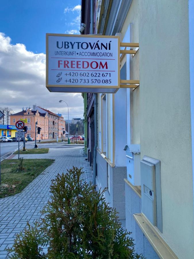 Freedom Apartment Локет Екстер'єр фото